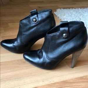 Coach leather bootie “Aliza”